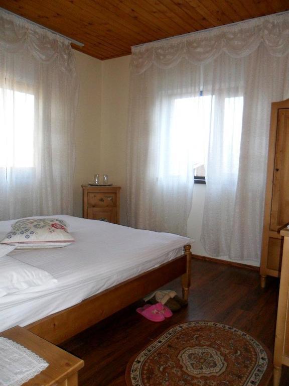 Pensiune Maria Rucăr Eksteriør bilde